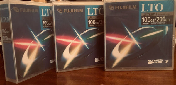 LOT DE 3 Fujifilm LTO1 Ultrium, 100/200 Go, Data cartridge Cartouches de données  Fujifilm   